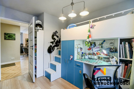 4 pokoje! Niski blok! 1 piętro!